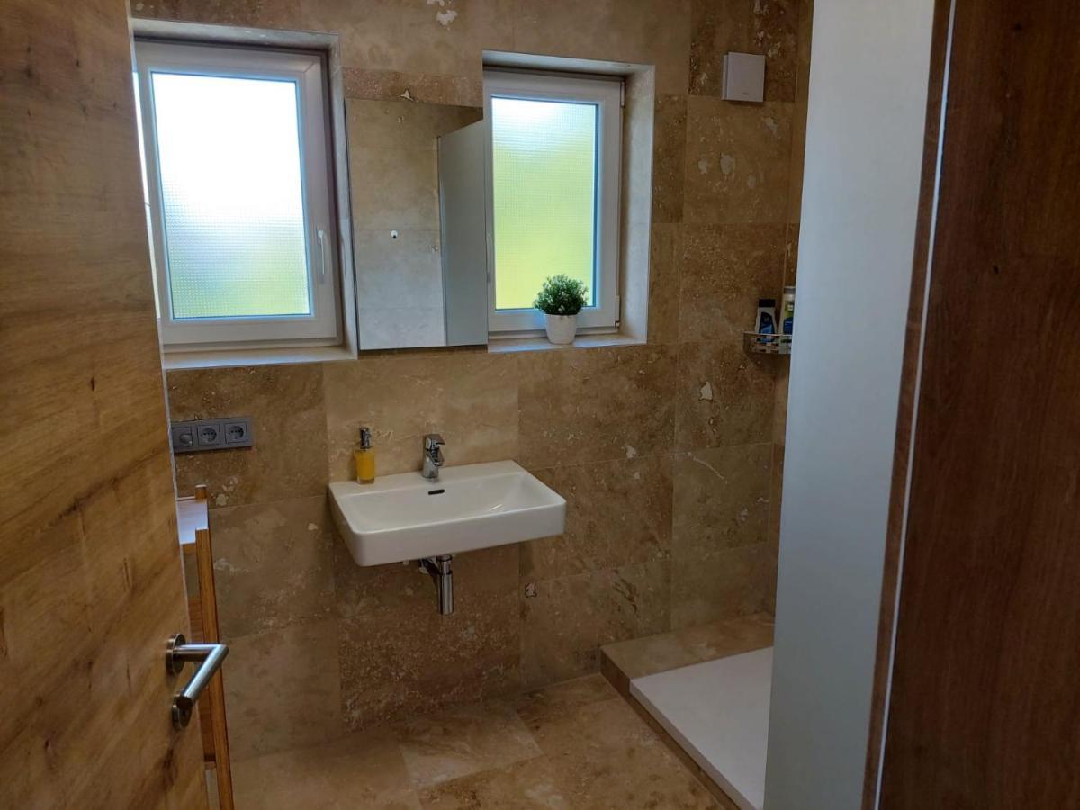 Ferienhaus Giulia In Gunzburg Ideal Fur 2 Familien Apartment Luaran gambar